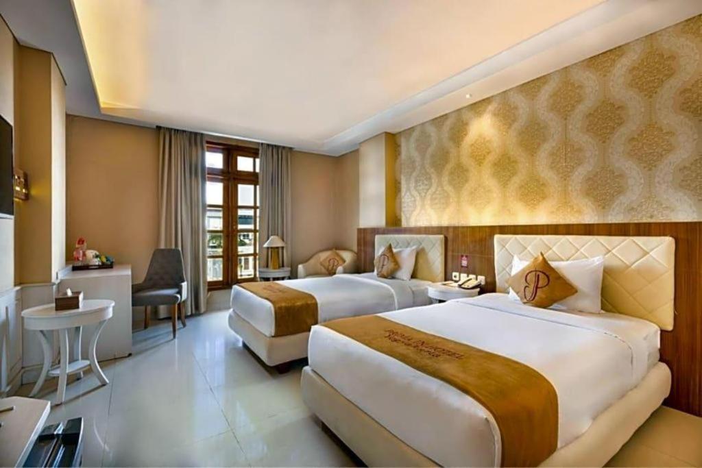 Prima In Hotel Malioboro Yogyakarta Exterior photo